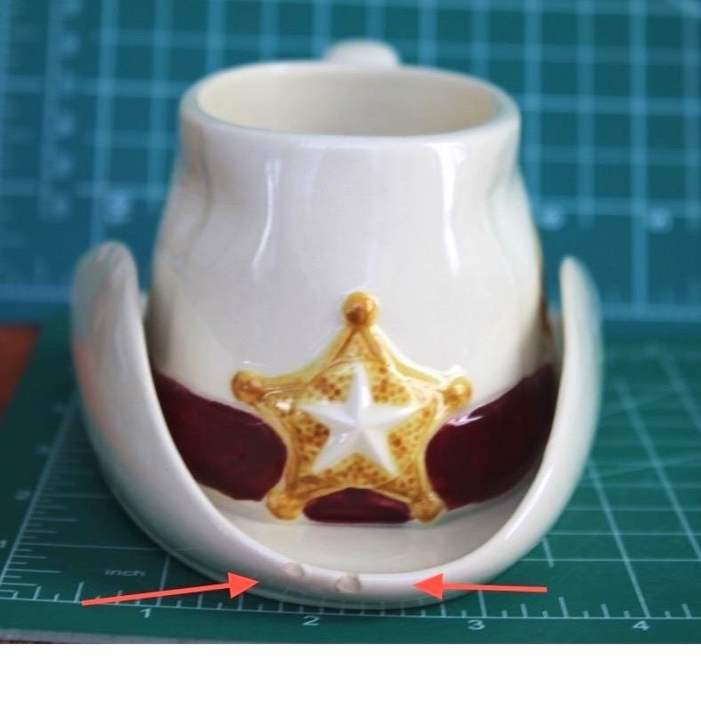 Cowboy Hat Ceramic Mug Sheriff Star Badge Western Novelty Cream Red 3in